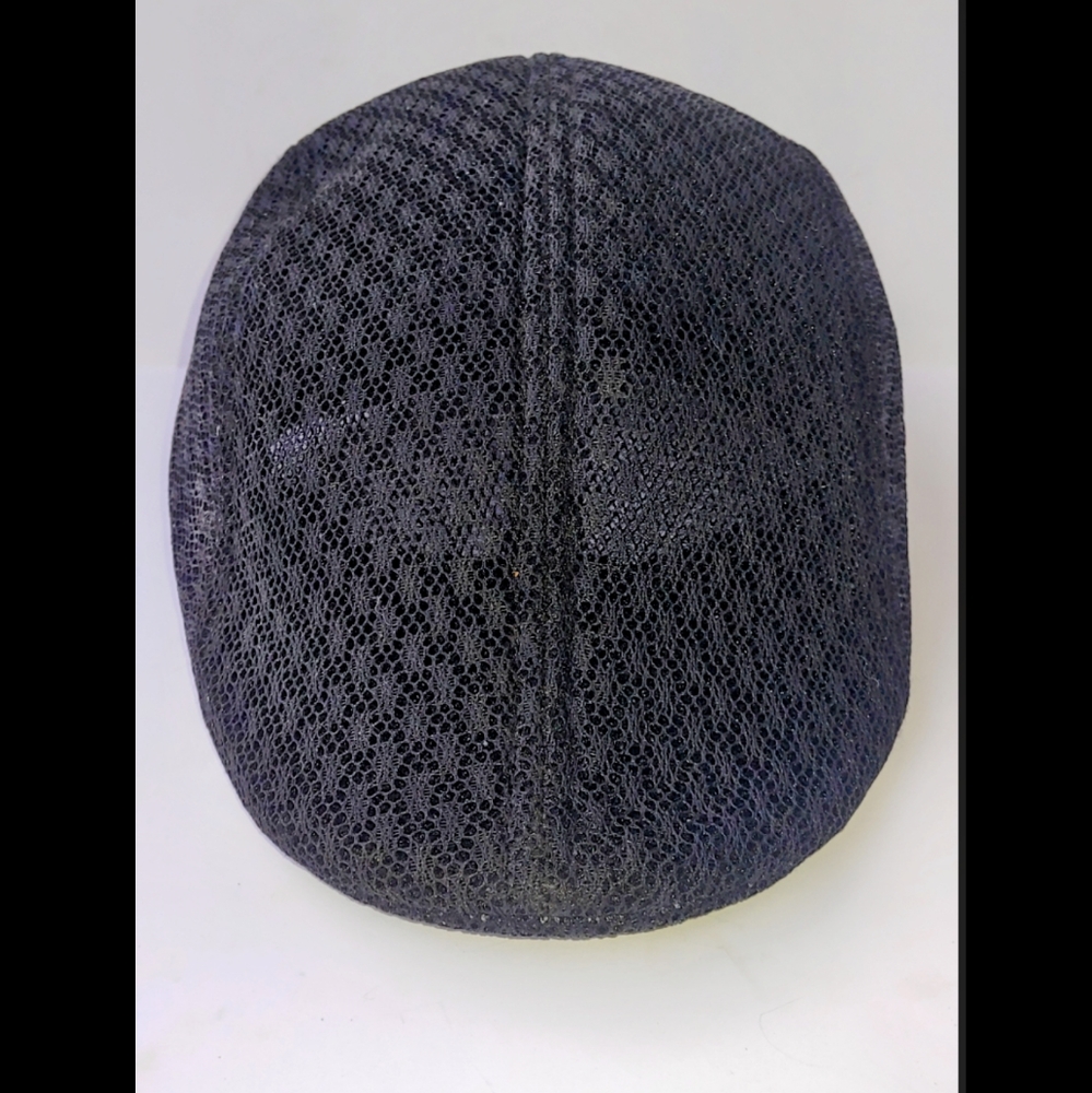 Hat - Picture 2 of 4